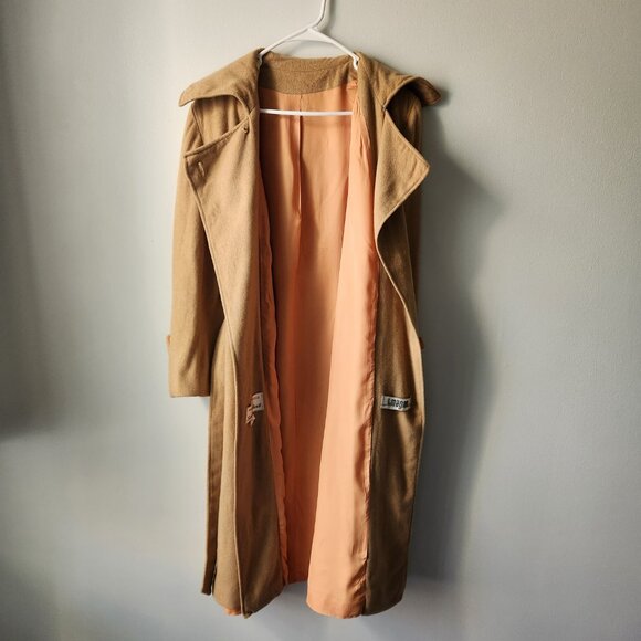 Luxury 70's Vintage Long Belted Trench Coat - Picture 4 of 9